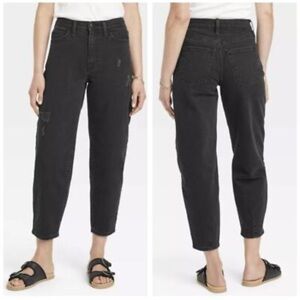 Women’s Universal Thread High Rise Vintage straight Jeans, size 6/28S